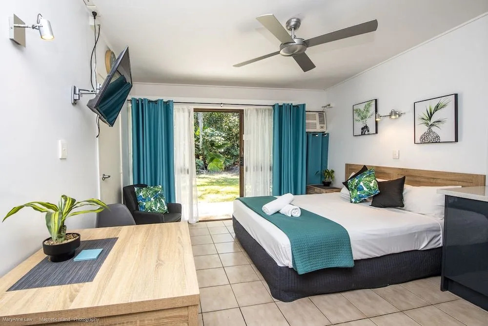 Bush Retreat Magnetic Island On Mandalay