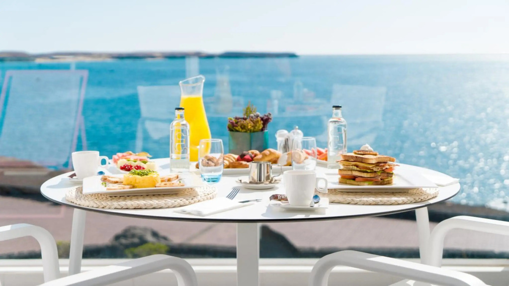 CalaLanzarote Suites Hotel