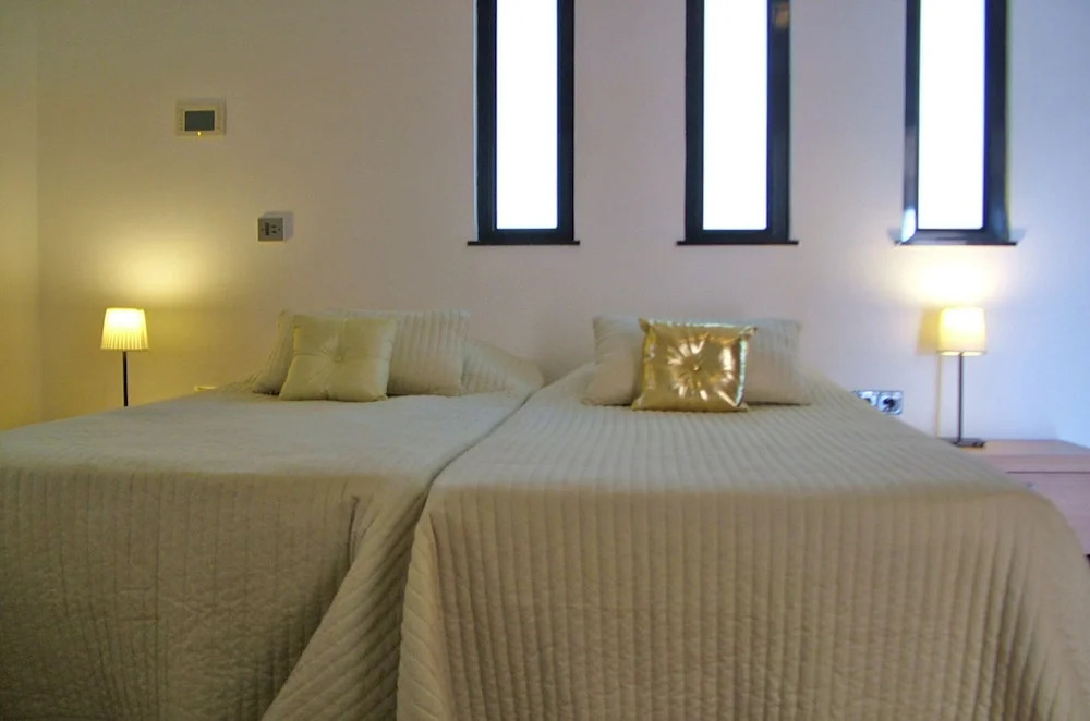 7 bedroom modern beachfront Villa, in Artola, Marbella, close Puerto Cabopino
