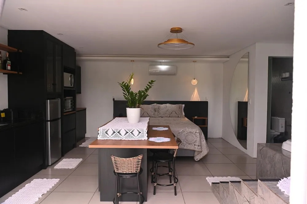 Cabana Horizonte Azul com Hidro e Churrasqueira