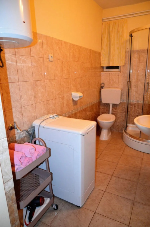 Apartment Anka - 50m from pebble beach: A1 Poljica (Marina), Riviera Trogir