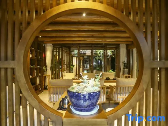 Tongzi Huakai Homestay