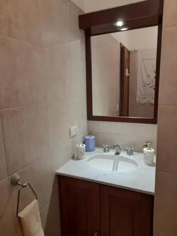 Habitación Gabriela Mistral