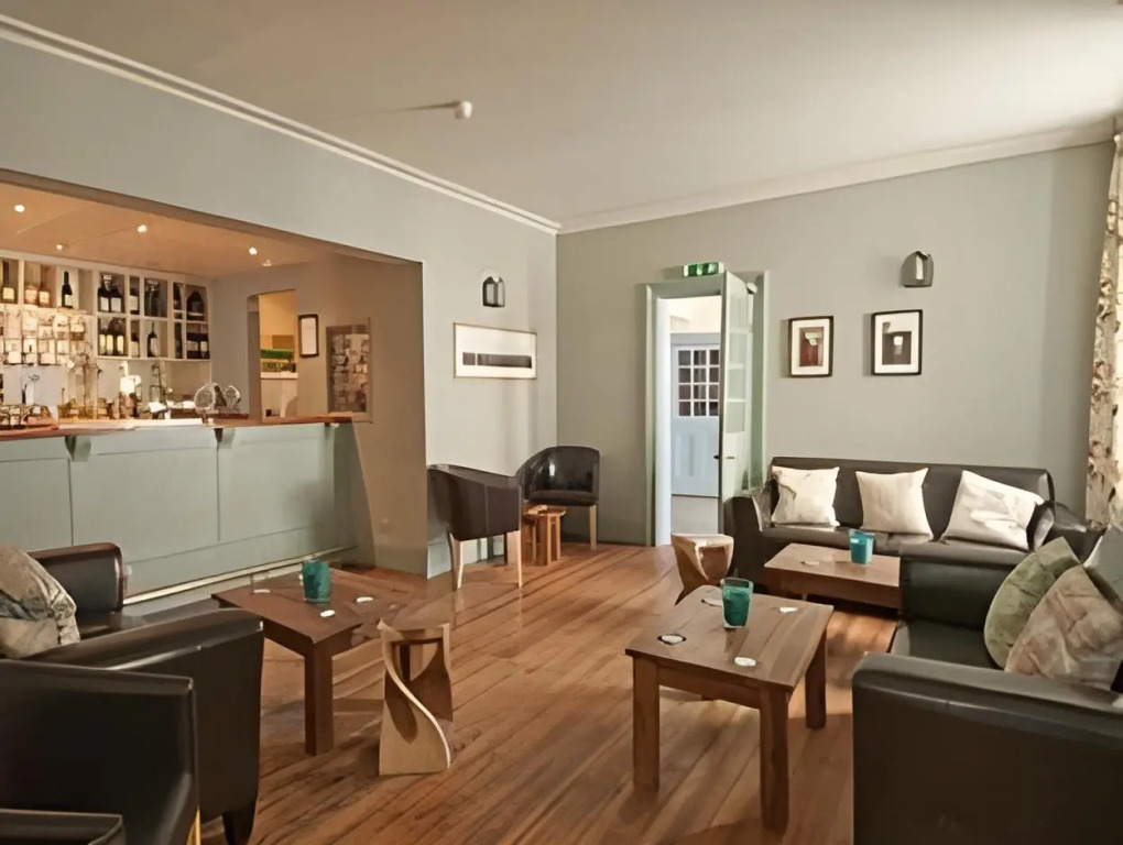 The Dolphin Hotel