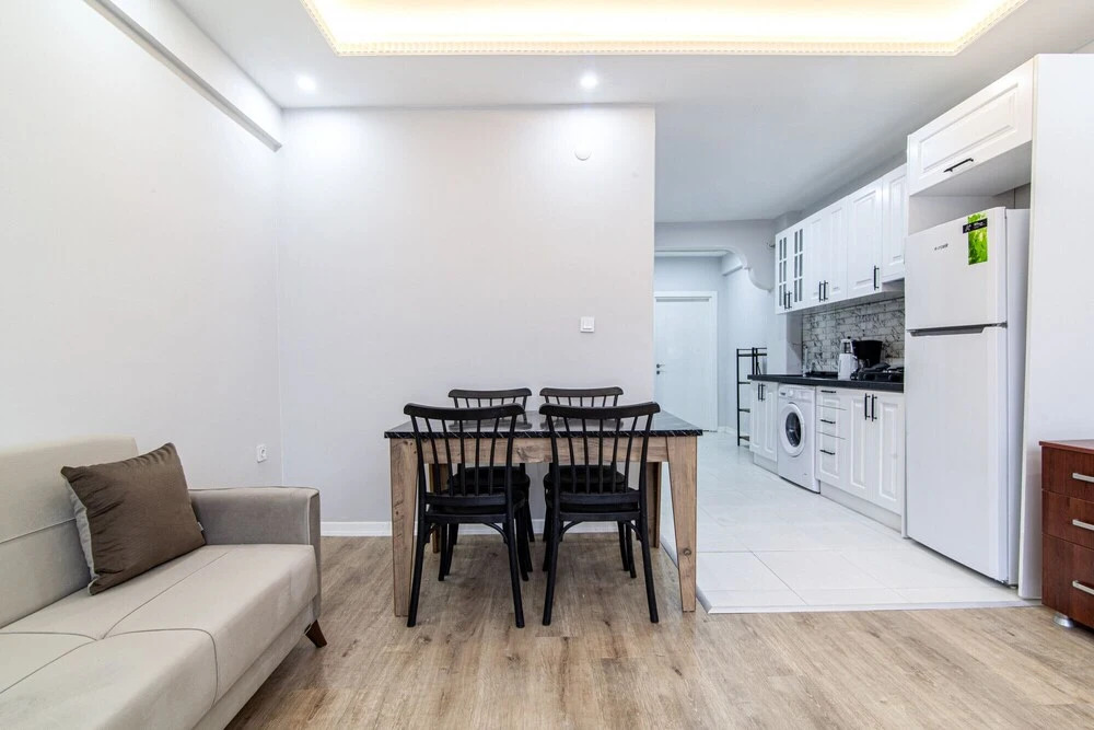Modern Flat Close to Osmanbey Metro Station
