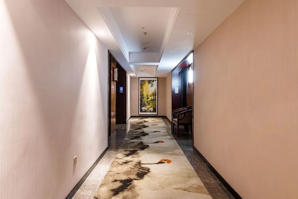 Zongrui Hotel