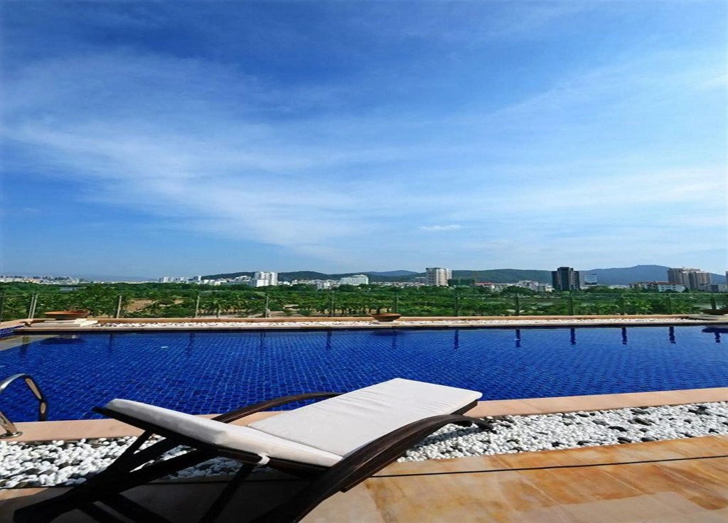 Le Parker International Hotel