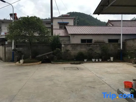 Qingaoshan Hotel, Jixian County