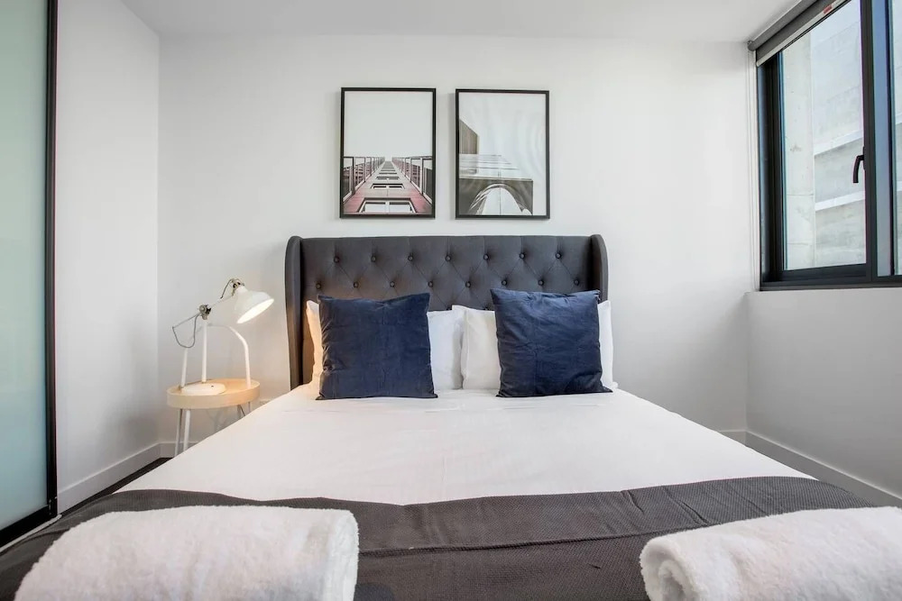 Cozy APT Seaview Next to Southern Cross/pool/gym