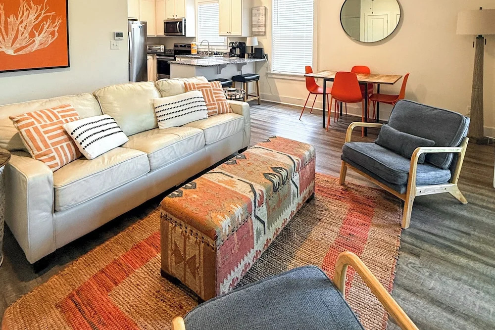Bright Condo w/ Pool, 3 Blocks to Santa Rosa Beach
