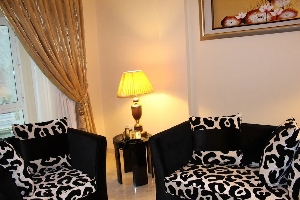 Pioneer Hotel Apartments Muscat