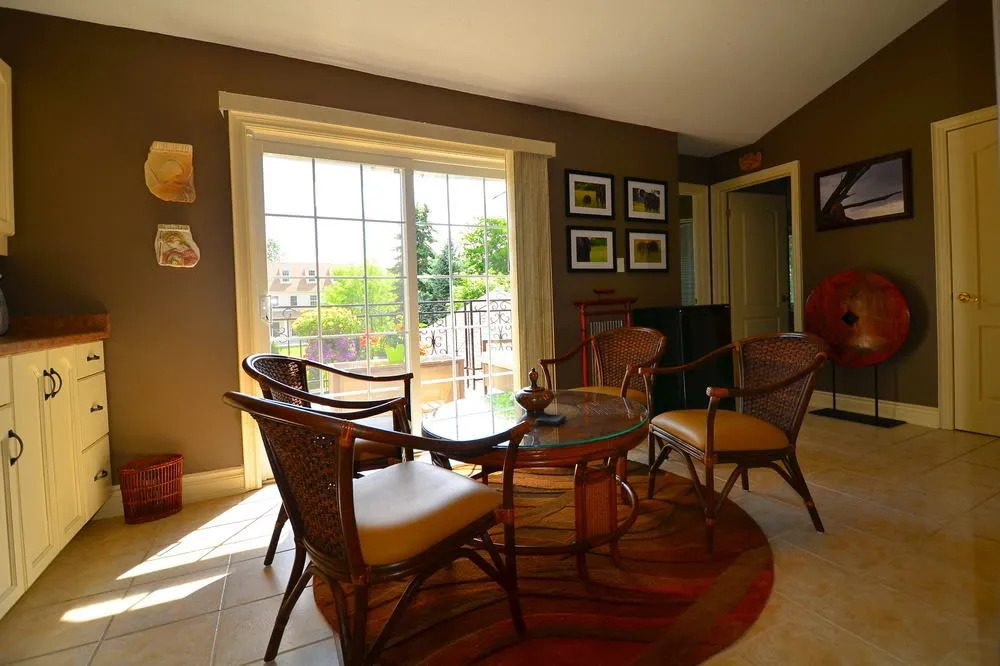 Explorer House Bed & Breakfast