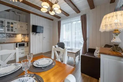 Domki i Apartamenty Cicha Dolina - jacuzzi, sauna, basen