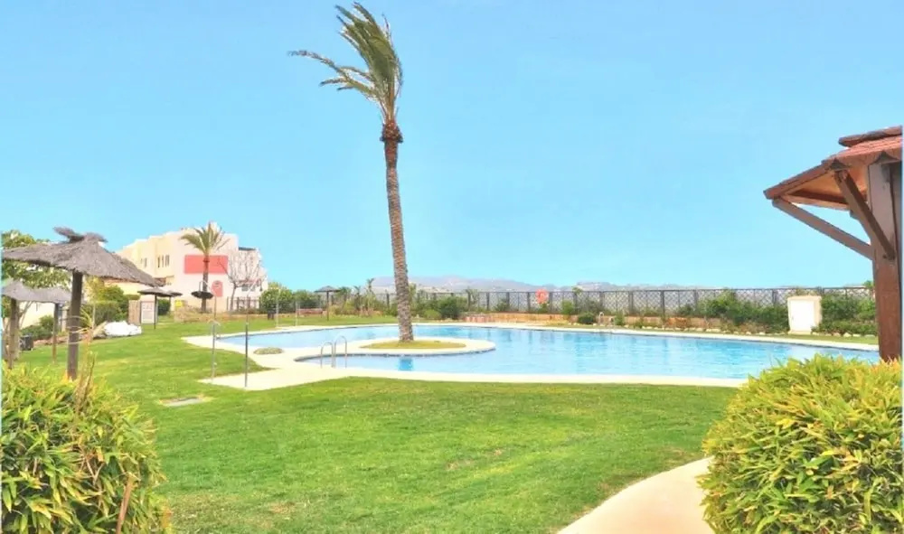 Apartment - 3 Bedrooms with Pool and WiFi - 107926