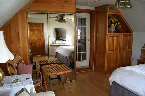 Broecheler Inn