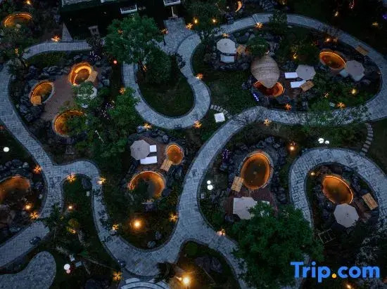 Ya'an Nanshuige Kaiyuan Mingting Hot Spring Hotel