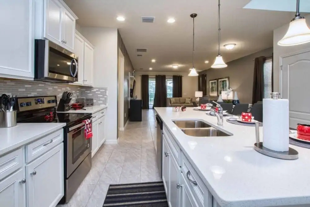 Windsor at Westside-6 Bedrooms House W/pool-3727ww Home by Redawning