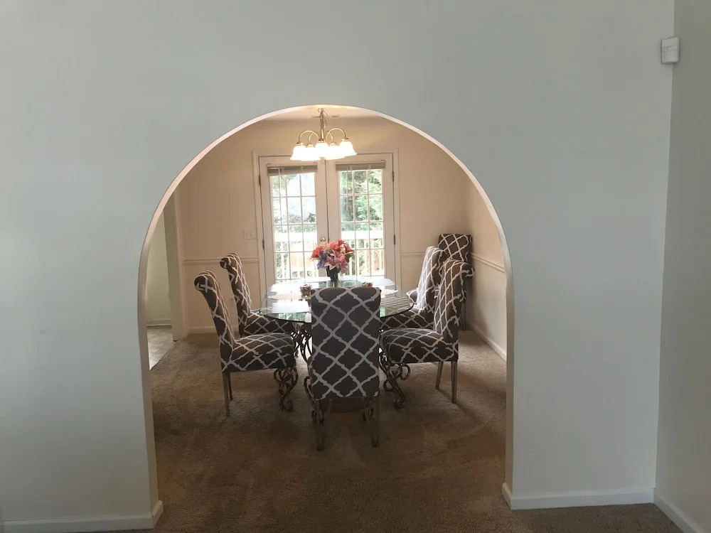 A Very Quiet and Clean Neighborhood if you are Seeking Piece and Quiet