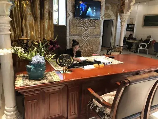 Urumchi Xinmei Hotel