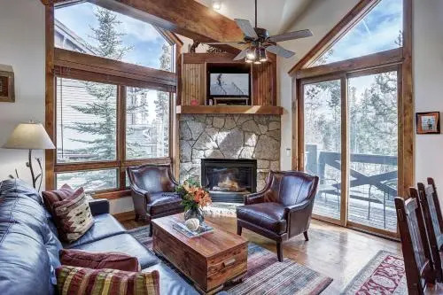 Amber Sky - Ski-In/Ski-Out Apartment