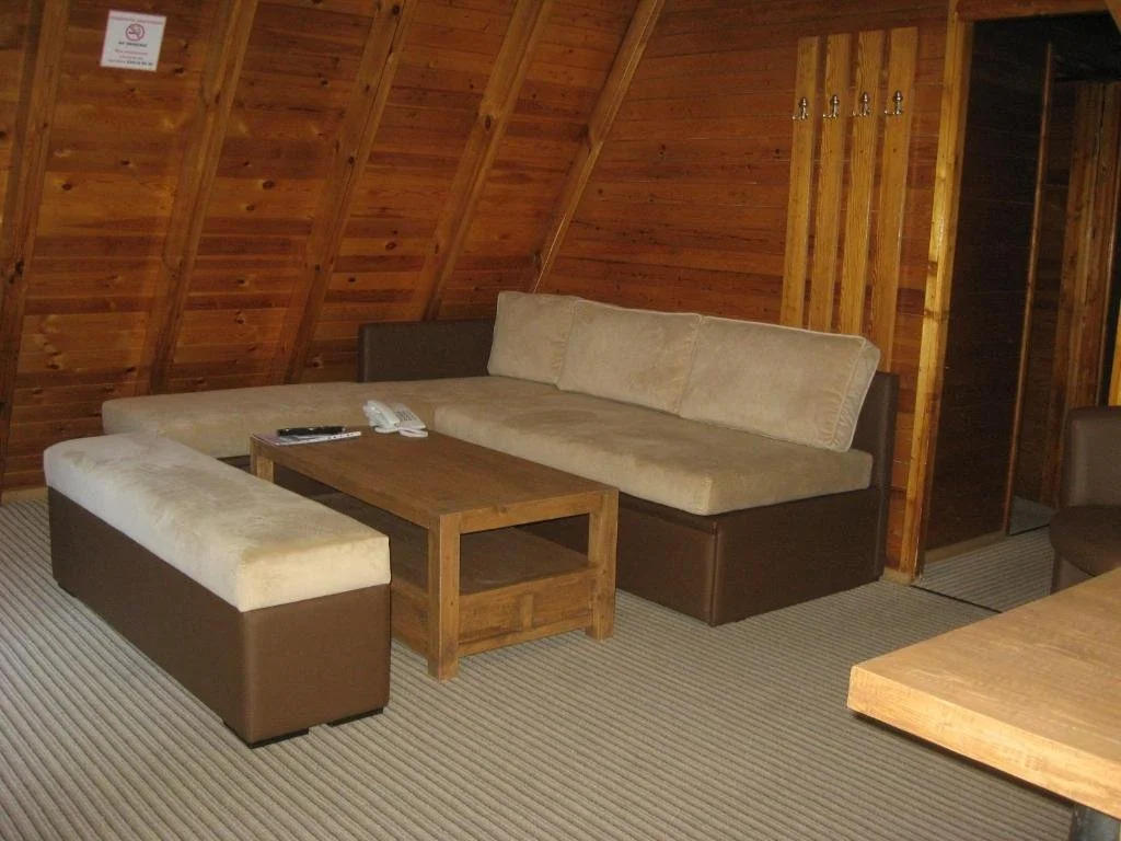 Malina Holiday Village