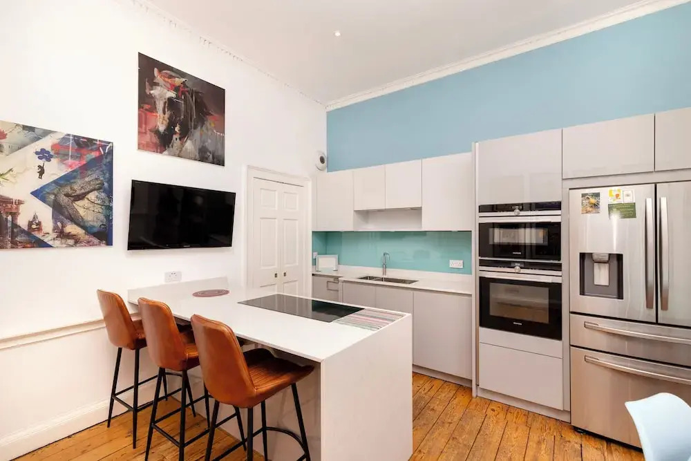 Luxury Family Flat in Edinburgh New Town