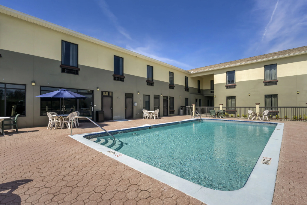 Rodeway Inn Wesley Chapel