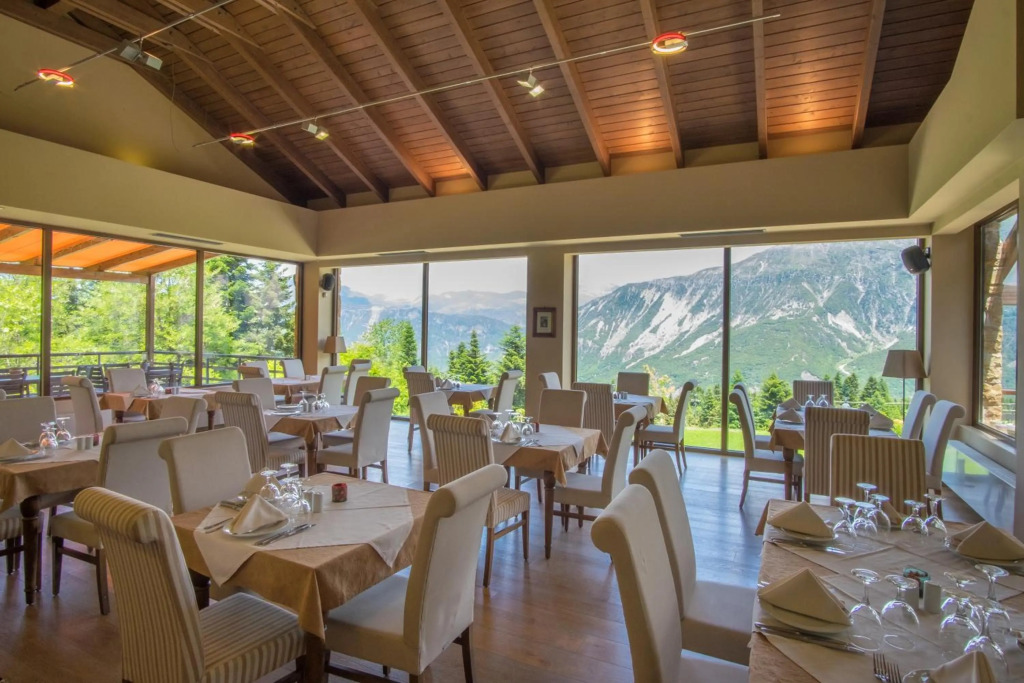 Orizontes Tzoumerkon Hotel Resort