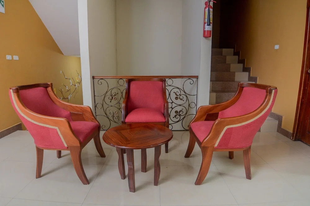 Victoria Suites Hotel