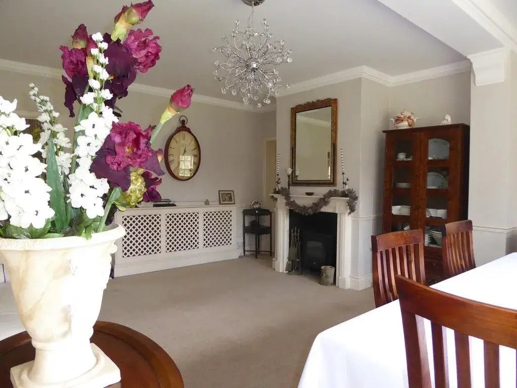 Willow House