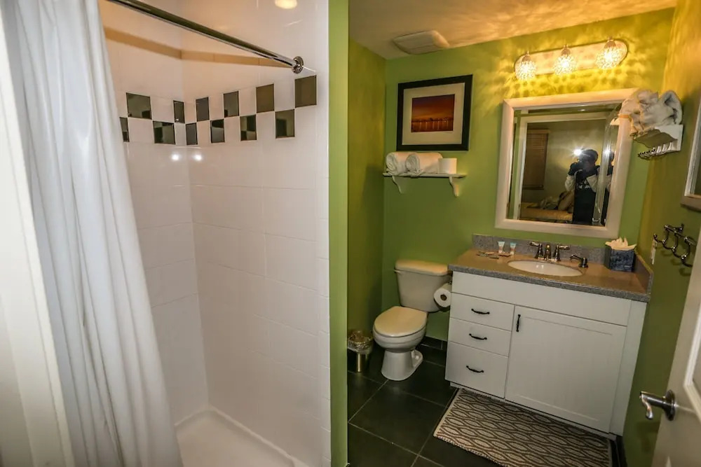 Harbor House 205