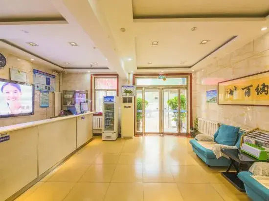 Thursday Hotel ( Shijiazhuang Railway Station Branch)