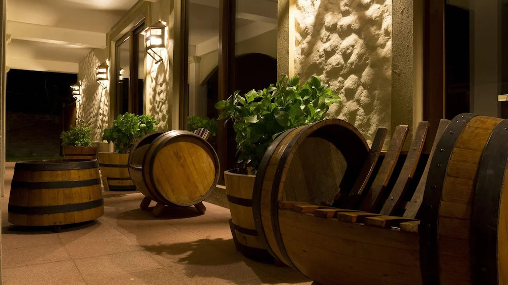 La Perla Hotel
