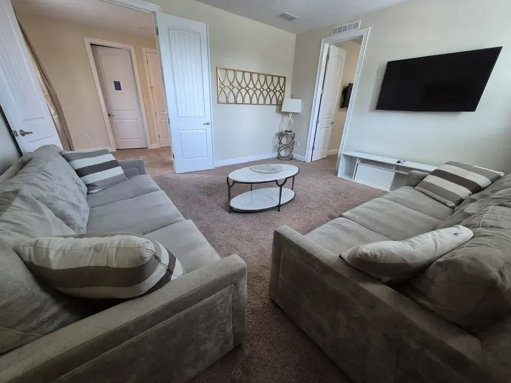 6BR 5BA w Private Pool Spa Near Disney