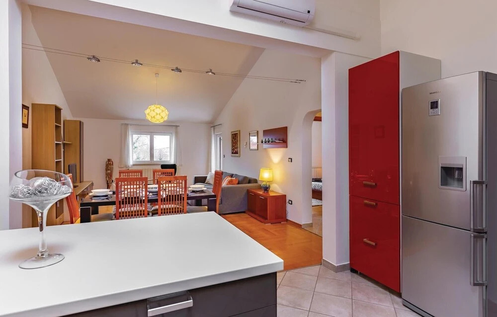 Nice Home in Volme With Wifi and 3 Bedrooms