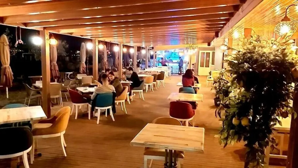 Akçay Yavuz Otel