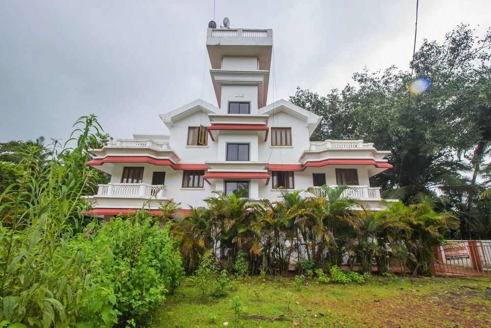 OYO 18661 Home Peaceful Stay Fatrade Beach