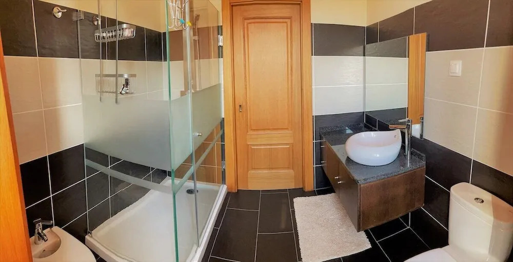 Casa de Sampaio, Castelo Mendo