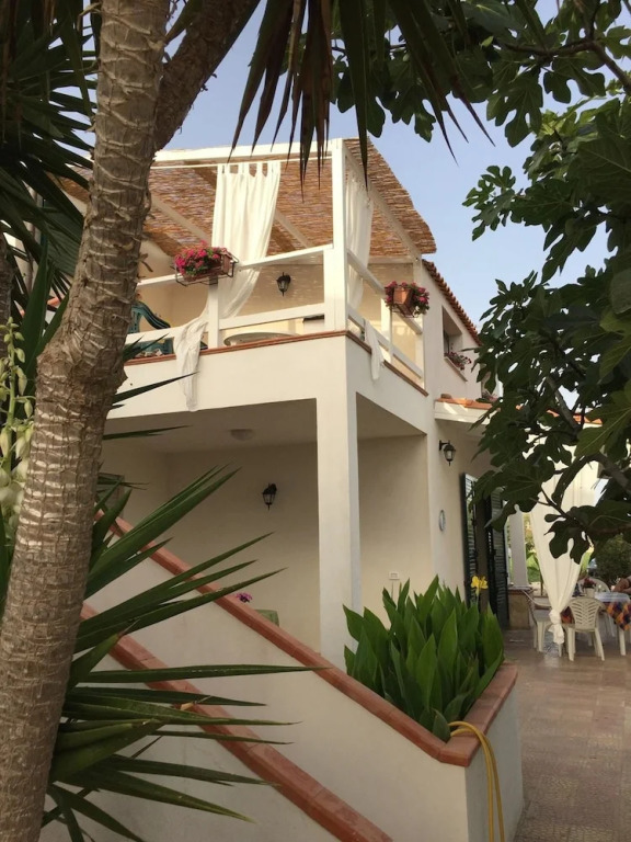 Apartment With 2 Bedrooms in Scoglitti, With Wonderful sea View and En