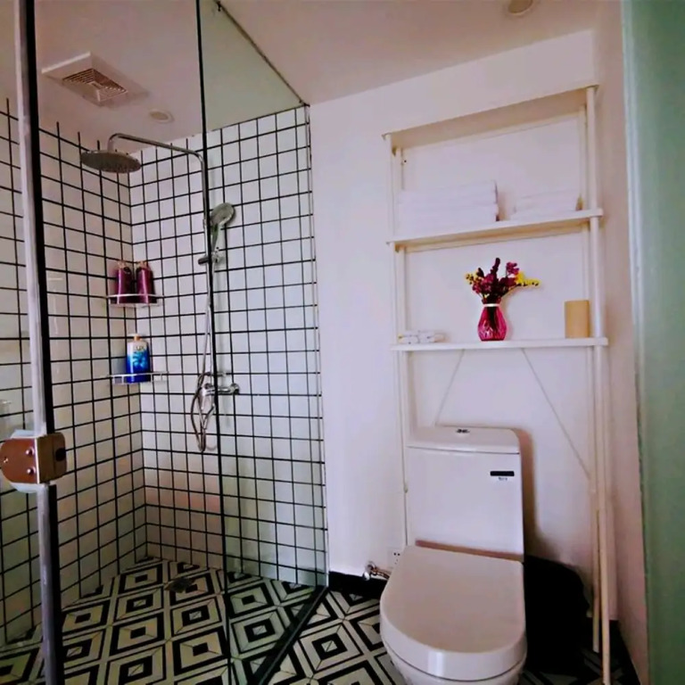 Changjiang Dong Rusian Street Apartment