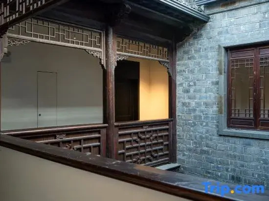 Nine Rooms Garden Hotel (Qixia Zen Temple Branch)