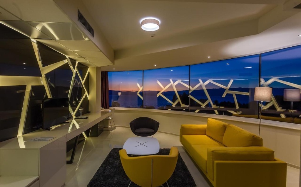 Laki Hotel & Spa