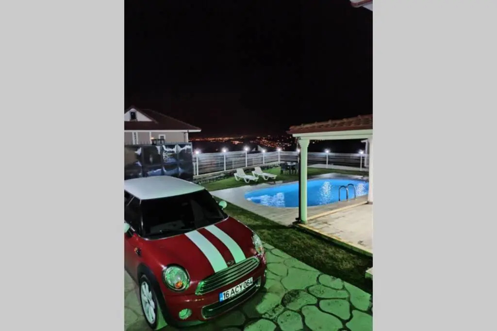 Full Müstaki̇l Göl Manzarali Havuzlu Vi̇lla- Btk02