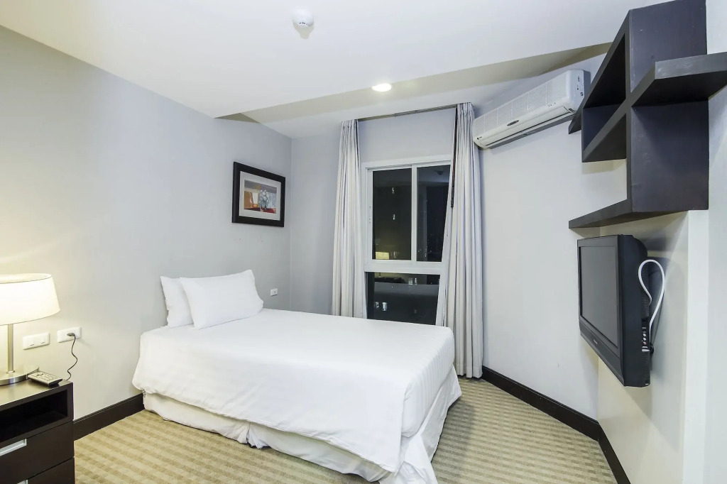 The Narathiwas Hotel & Residence Sathorn Bangkok