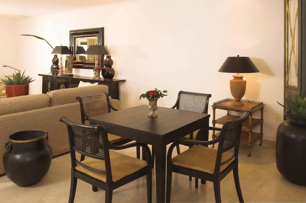 Vila Joya Home, Restaurant & Spa