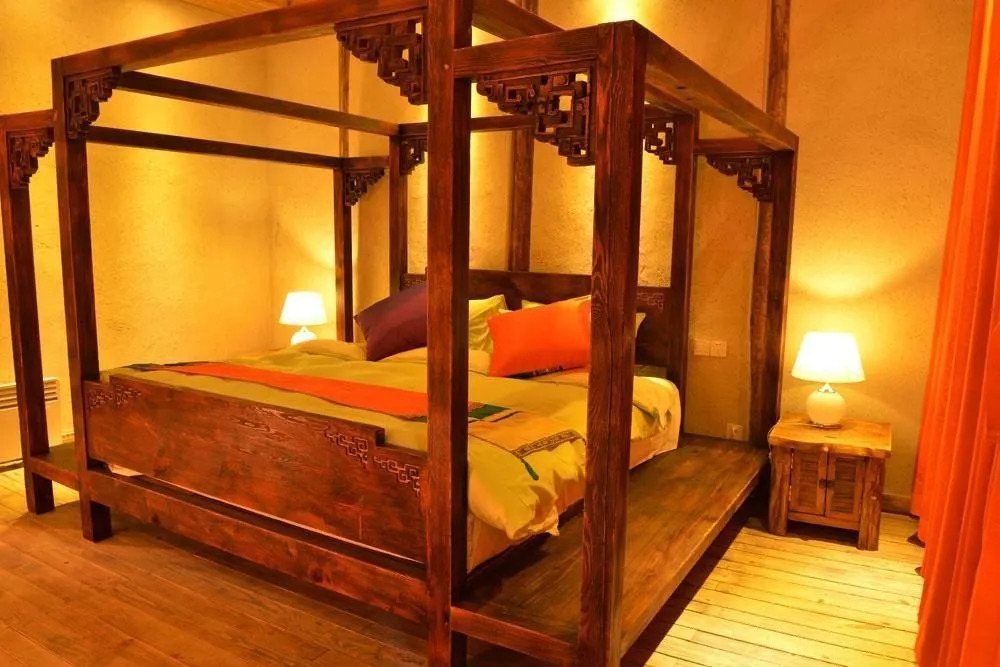 Sanse Yunhe Inn Lijiang Ancient Town