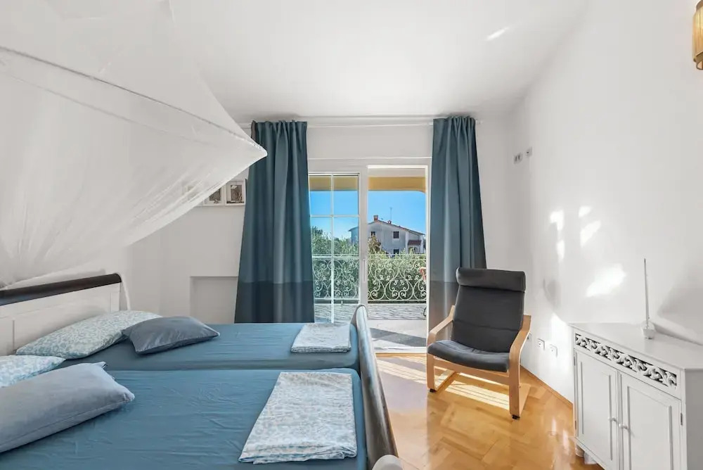 Holiday House with Pool Villa Seabird