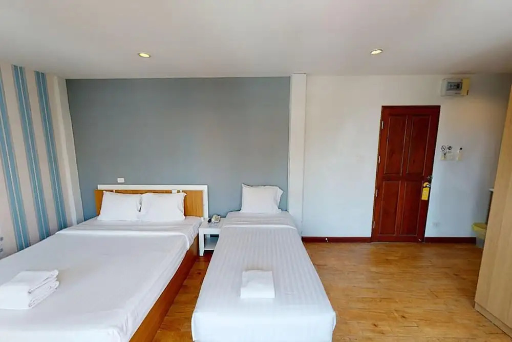 Sea Breeze Jomtien Residence