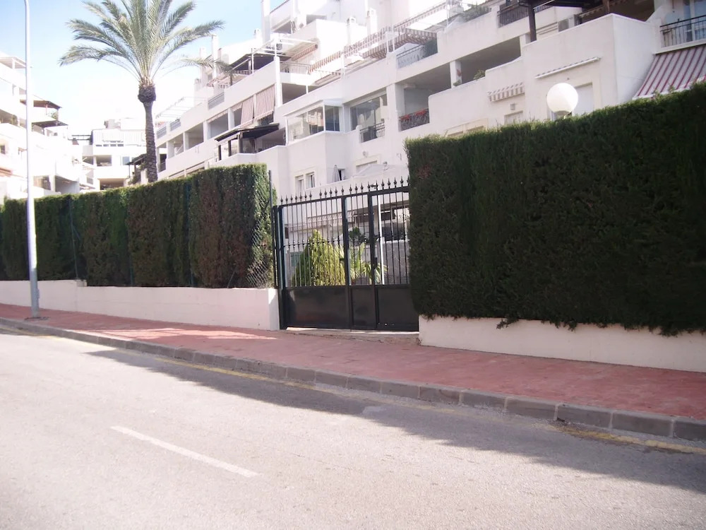 Apartment Low Cost Real De Torrequebrada