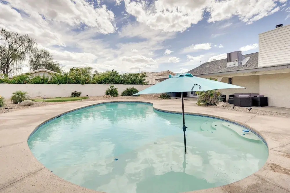 3 Mi to London Bridge: Lake Havasu City Home